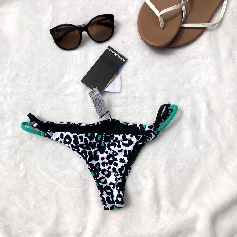 HURLEY animal print bikini bottoms small